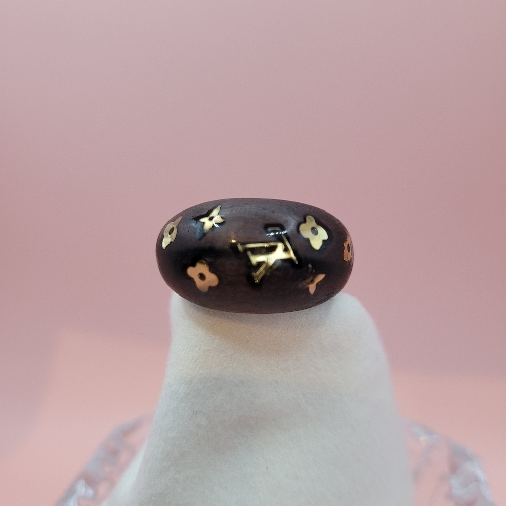 Louis Vuitton Wood and Gold ring